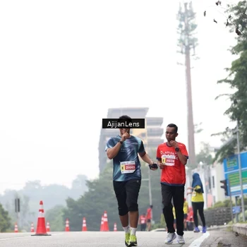Runner Photo 7066137