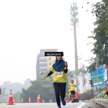 Runner Photo 7066159