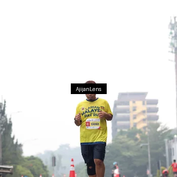 Runner Photo 7066170
