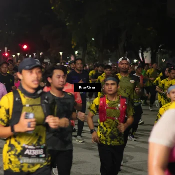Runner Photo 7066173