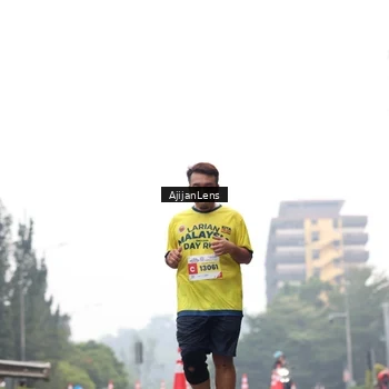 Runner Photo 7066179