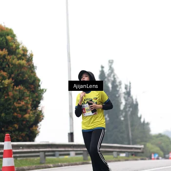 Runner Photo 7066215