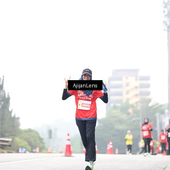 Runner Photo 7066217