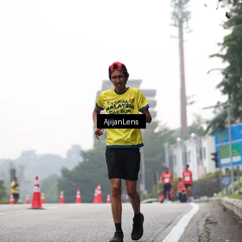 Runner Photo 7066234