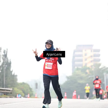 Runner Photo 7066236