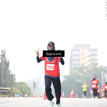 Runner Photo 7066237