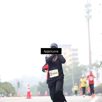 Runner Photo 7066241