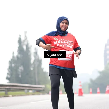 Runner Photo 7066258