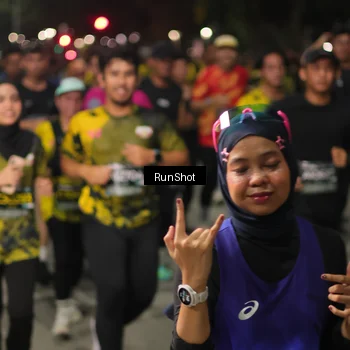 Runner Photo 7066262