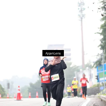 Runner Photo 7066264