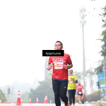 Runner Photo 7066266