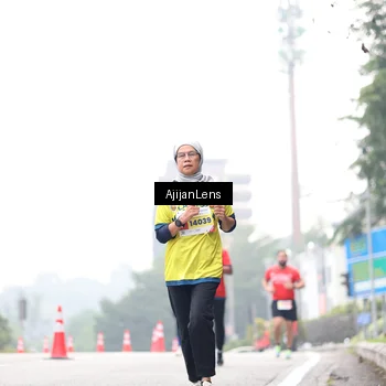Runner Photo 7066271