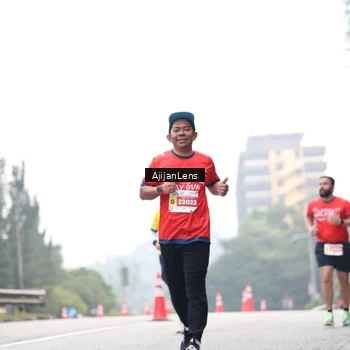 Runner Photo 7066279
