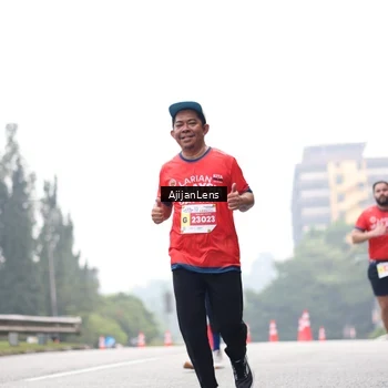 Runner Photo 7066286