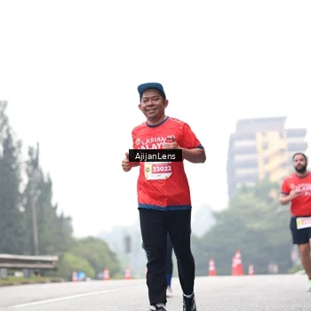 Runner Photo 7066287