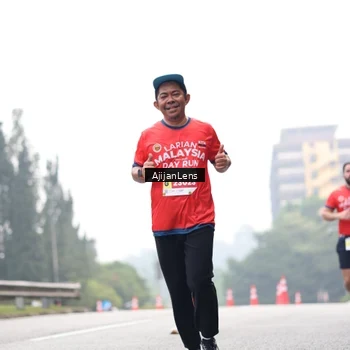 Runner Photo 7066289