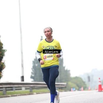 Runner Photo 7066291