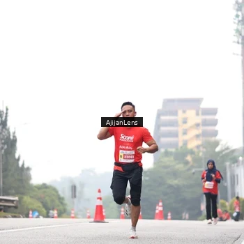 Runner Photo 7066317