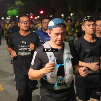 Runner Photo 7066324