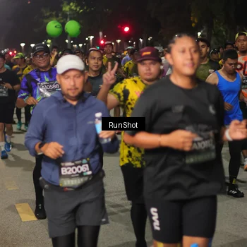 Runner Photo 7066344