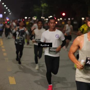 Runner Photo 7066349