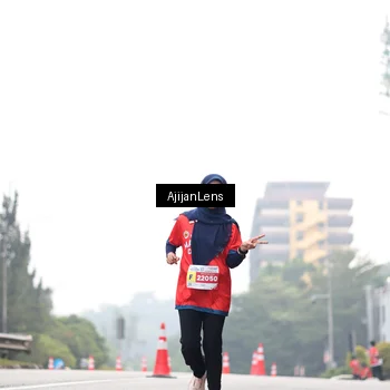 Runner Photo 7066358