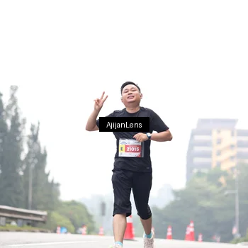 Runner Photo 7066373