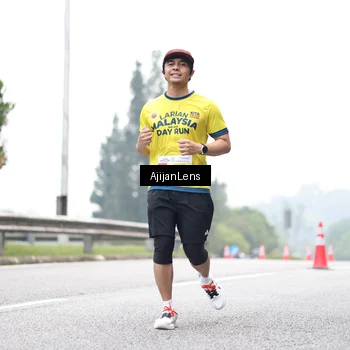 Runner Photo 7066376