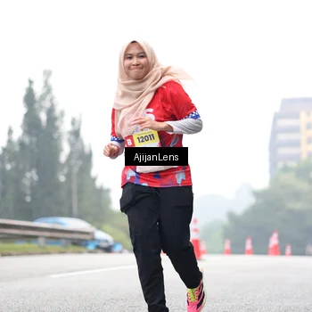 Runner Photo 7066395