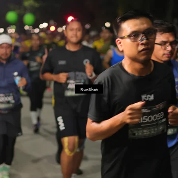 Runner Photo 7066399