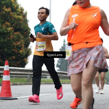 Runner Photo 7066408