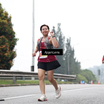 Runner Photo 7066411