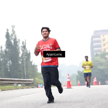 Runner Photo 7066434