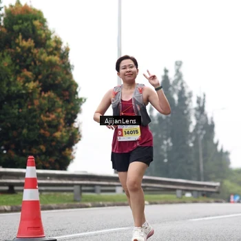 Runner Photo 7066445