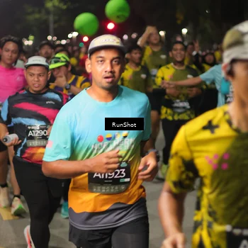 Runner Photo 7066450