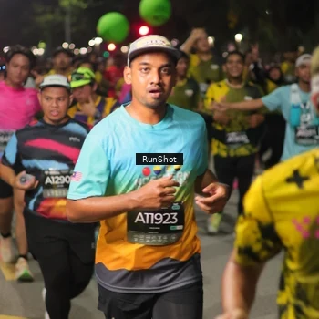 Runner Photo 7066452