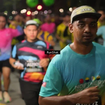 Runner Photo 7066467