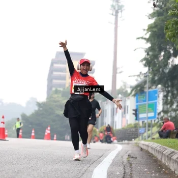 Runner Photo 7066478
