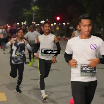 Runner Photo 7066484