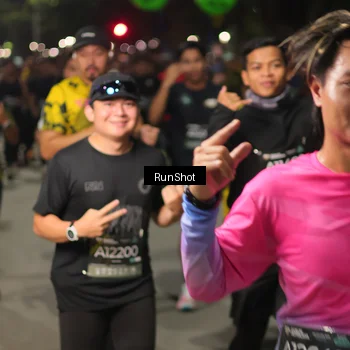 Runner Photo 7066509