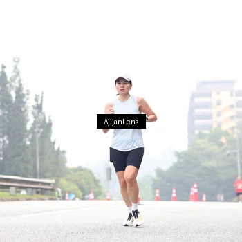 Runner Photo 7066560