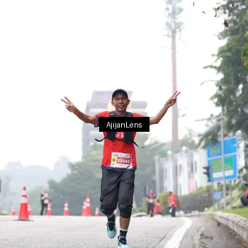 Runner Photo 7066564