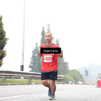 Runner Photo 7066570