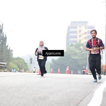 Runner Photo 7066575