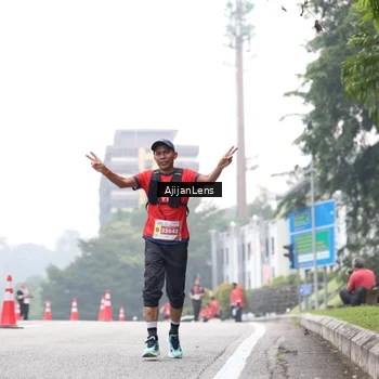 Runner Photo 7066596