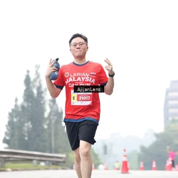 Runner Photo 7066597