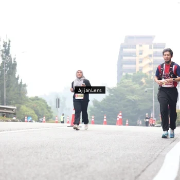 Runner Photo 7066599
