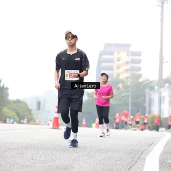 Runner Photo 7066604
