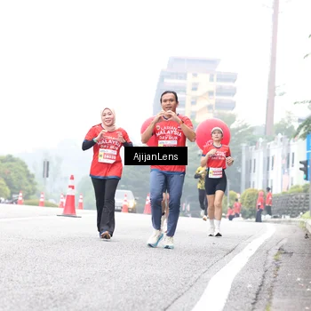 Runner Photo 7066635