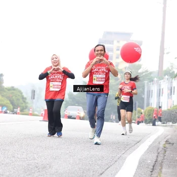 Runner Photo 7066642